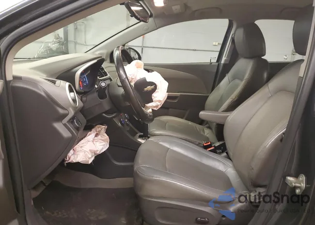 1G1JF5SB5H4149600: 47154933