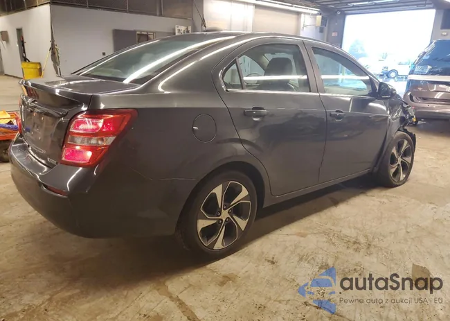 1G1JF5SB5H4149600: 47154933