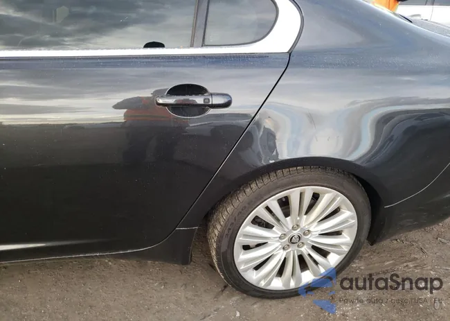 SAJWA0HB0CLS44264: 63907541