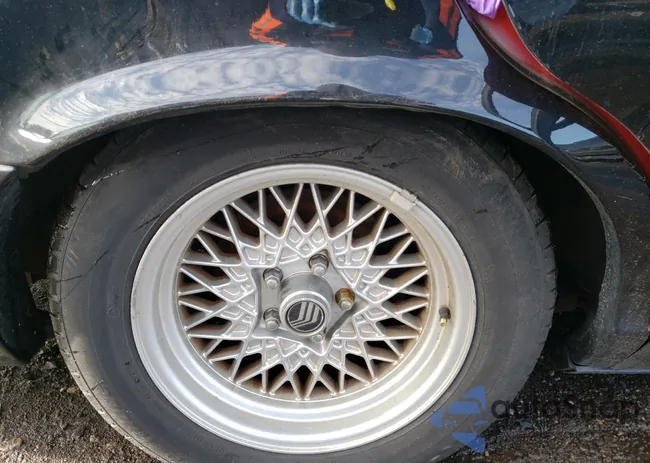 2MEFM75W5YX704016: 66122071