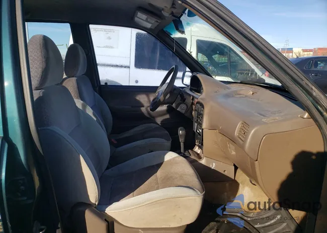 KNDJA7239V5551152: 70155841