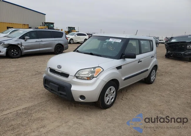 KNDJT2A17B7303754: 71013711