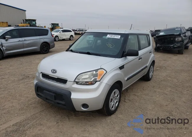 KNDJT2A17B7303754: 71013711