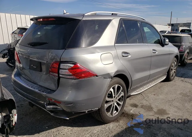 4JGDA5HB0GA652232: 36833742