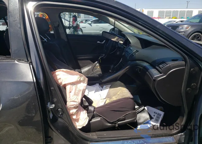 JH4CU2F46DC006847: 41644352