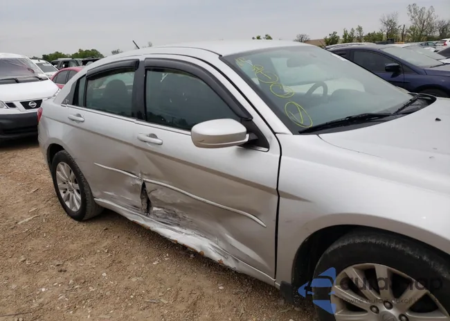 1C3BC1FG6BN568080: 44160352