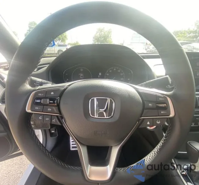 1HGCV1F32MA046985: 51745812