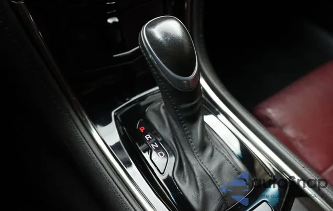 1G6AB5SA4D0148002: 51749572