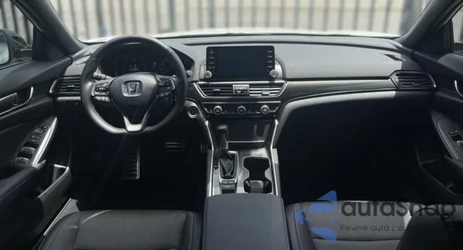 1HGCV1F32MA046985: 51745812