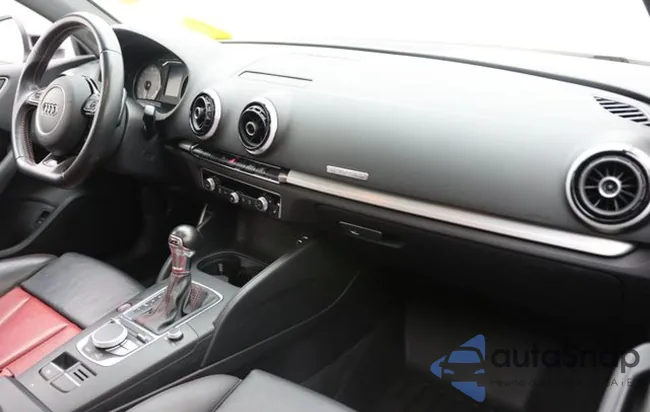 WAUBFGFFXF1037827: 51720602