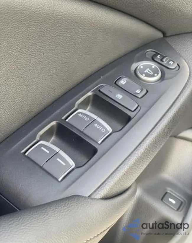 1HGCV1F32MA046985: 51745812