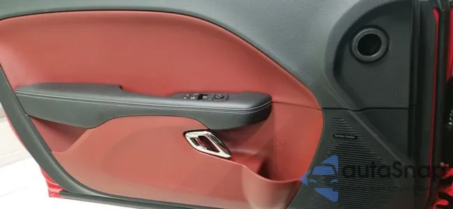 2C3CDZL91KH615885: 51915812