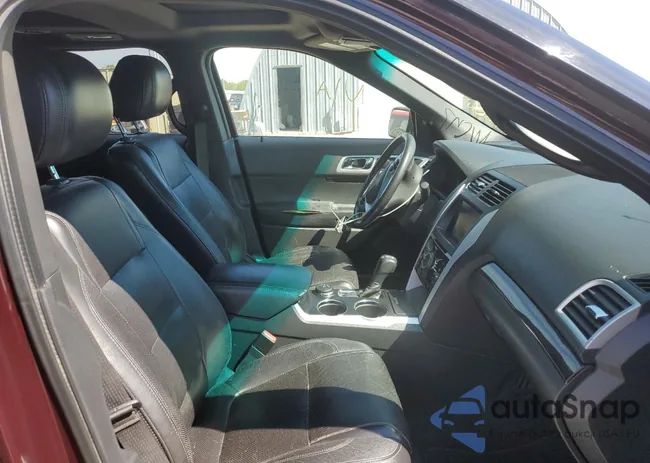 1FMHK8F83BGA46596: 49151744