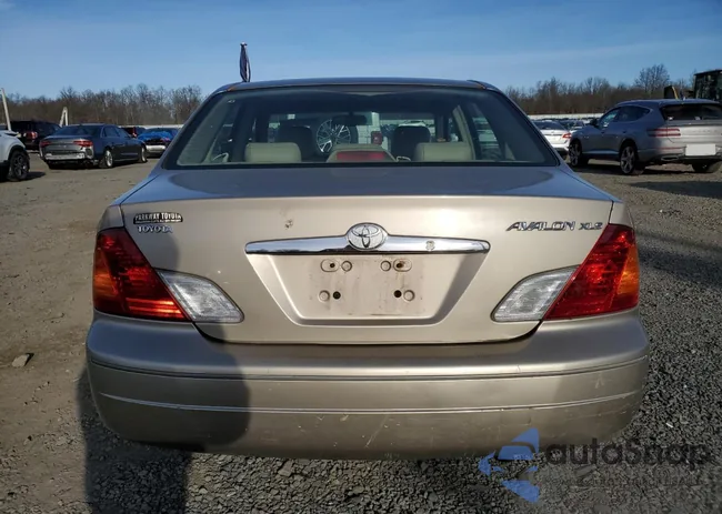 4T1BF28B6YU058476: 42306595