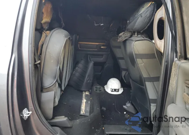 1C6RR7LMXGS115392: 41423735