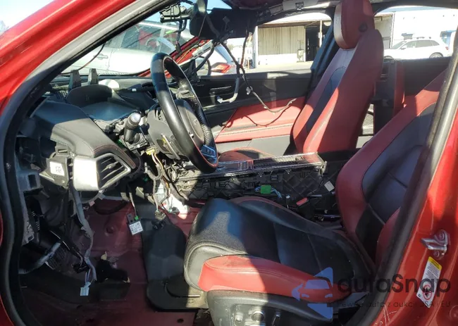 SAJAM4FV6JCP17944: 88798165