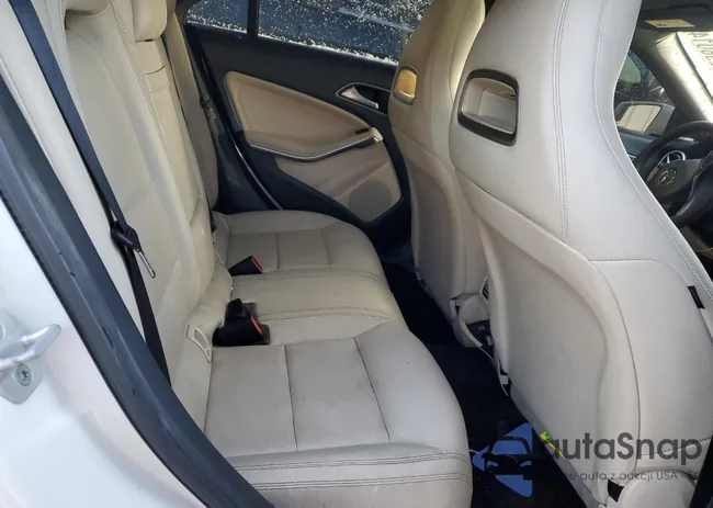 WDDSJ4EB5HN456538: 87298014