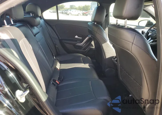 W1K3G4EB2LJ216320: 43403735