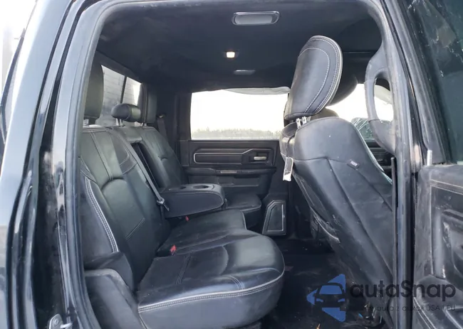 3C63R3RL4KG622107: 48189245