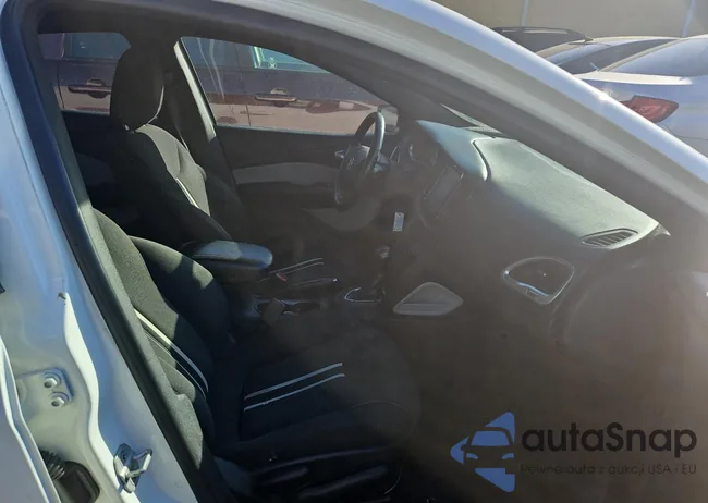 1C3CDFBH2DD154719: 43242755