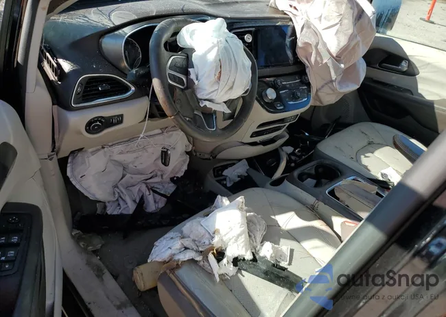 2C4RC1EG0HR525202: 42175765