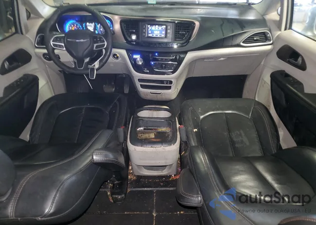 2C4RC1BG2HR613057: 88870955