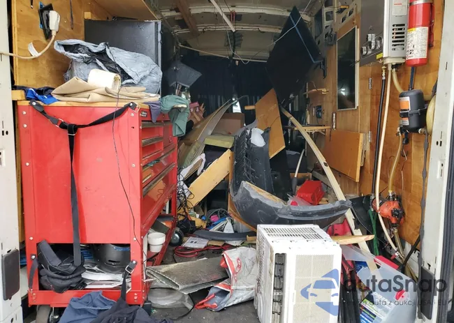 1FTYR3XM4HKA71625: 42638315