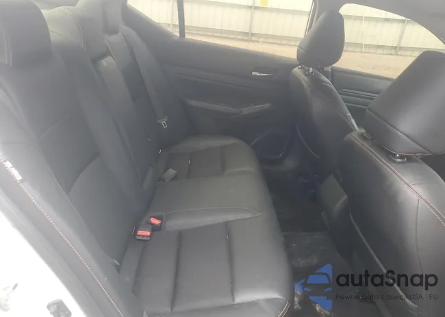 1N4BL4CV2MN363512: 41646355