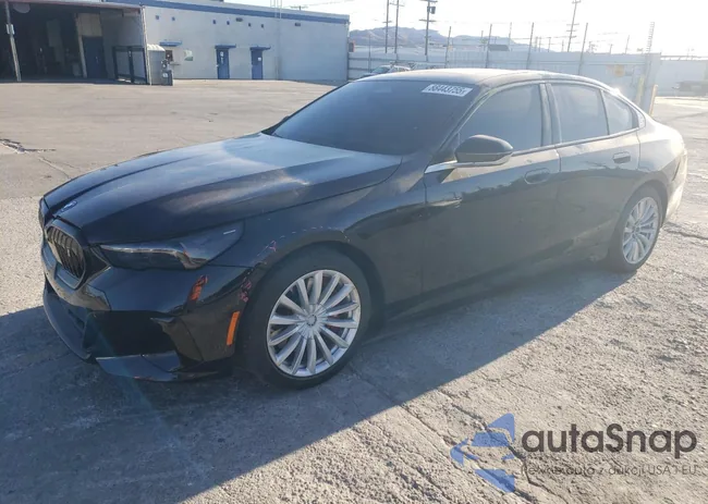 WBY33FK03RCR92861: 88443755