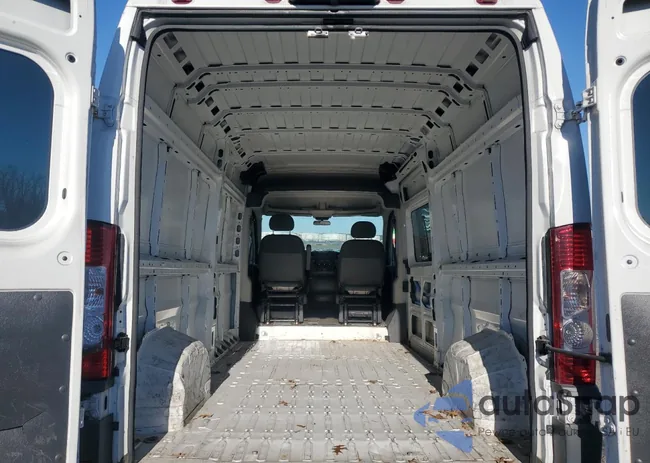 3C6TRVDG5GE105844: 43385645