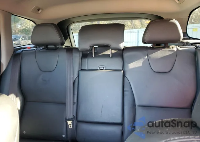 YV440MDU8H2199303: 41406965