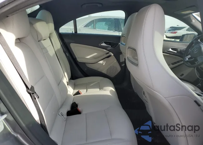 WDDSJ4EBXFN219881: 89289045