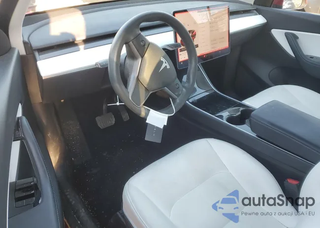 5YJYGDEE2LF034635: 88296035