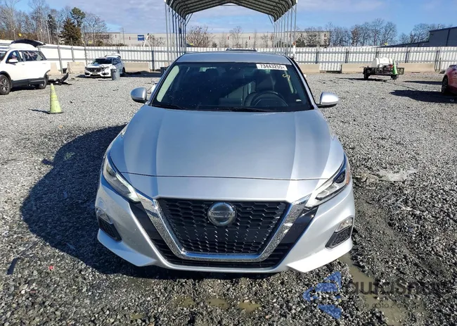 1N4BL4DV8NN388012: 73443255