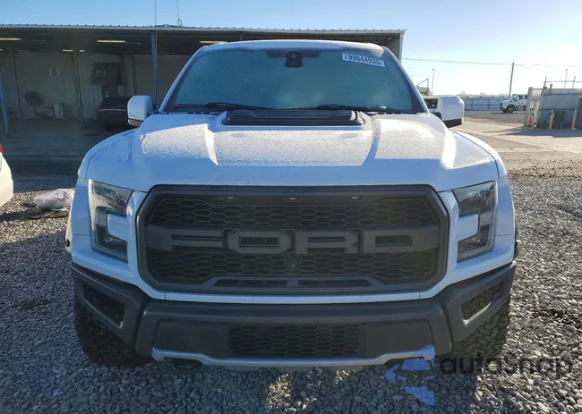 1FTFW1RG7JFE17841: 98644935