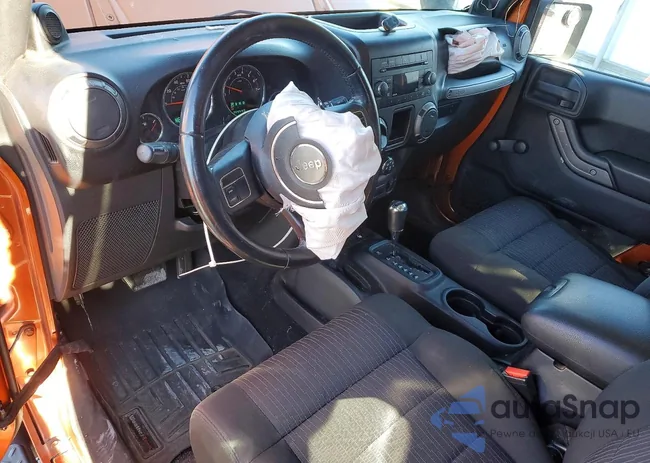 1J4AA2D17BL542983: 99076775