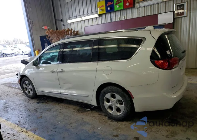 2C4RC1EG6HR565008: 73418935