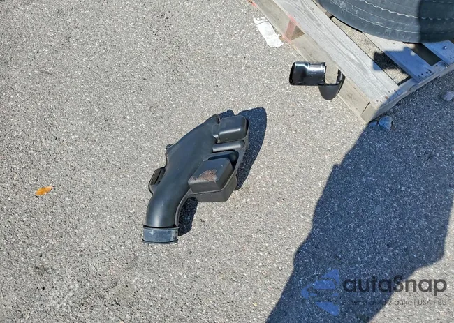 5J8YD4H35LL056873: 75269315