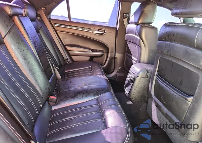 2C3CCABT6LH180641: 74373135