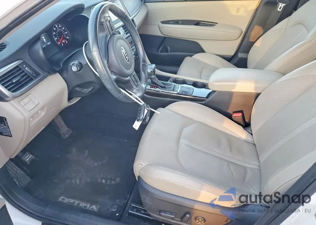 5XXGU4L39GG095019: 72914805