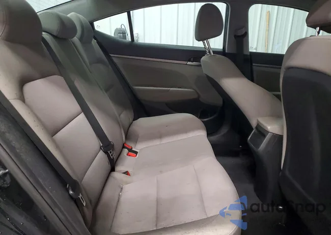 5NPD84LF0JH308212: 72650845