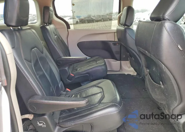 2C4RC1BG9HR794674: 73699255