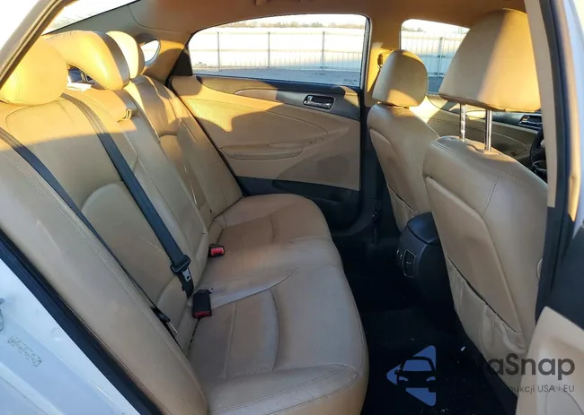 KMHEC4A45CA054460: 73914385