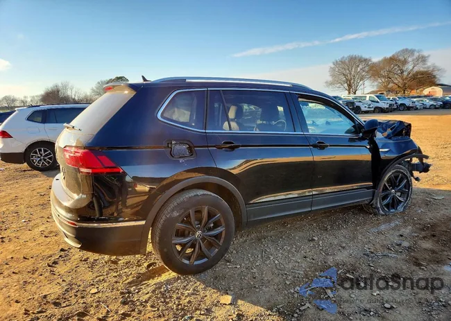 3VVNB7AX3RM112792: 98018785