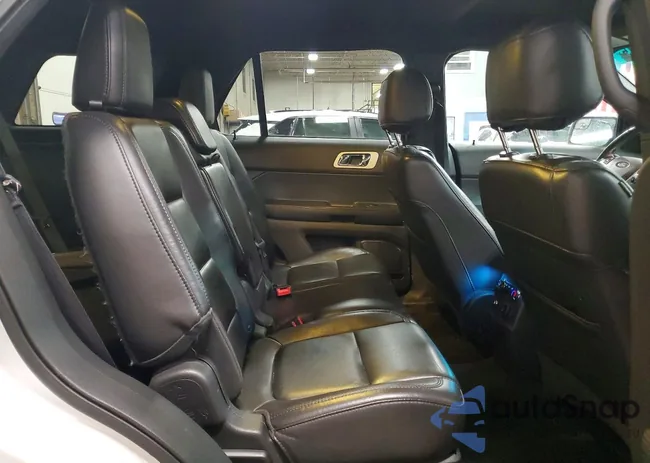 1FM5K8F89DGC82157: 73438045