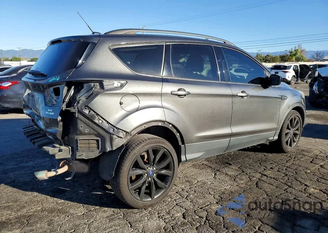 1FMCU0GD1HUD93842: 72583485