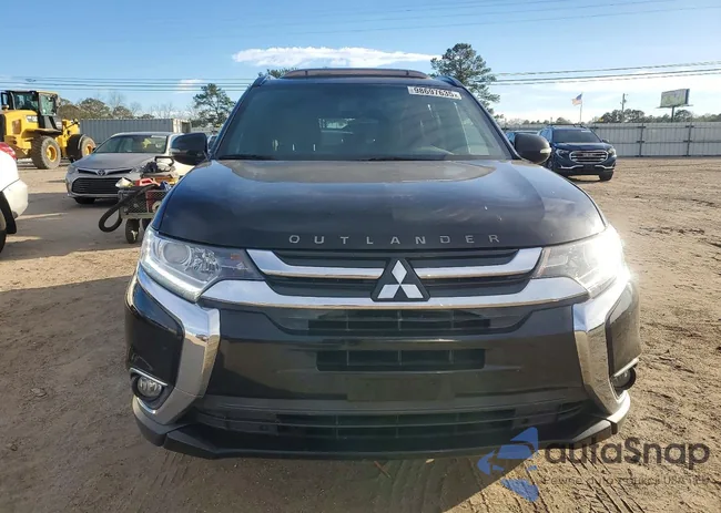 JA4AD3A38JZ032138: 98697635