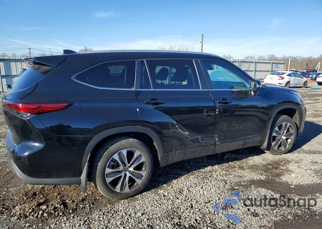 5TDKDRBH8PS526646: 72393185