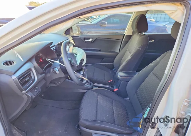 3KPA24AD9LE302602: 72494095