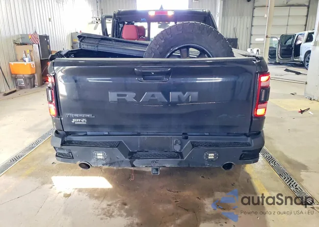 1C6SRFLT2KN564804: 74042315